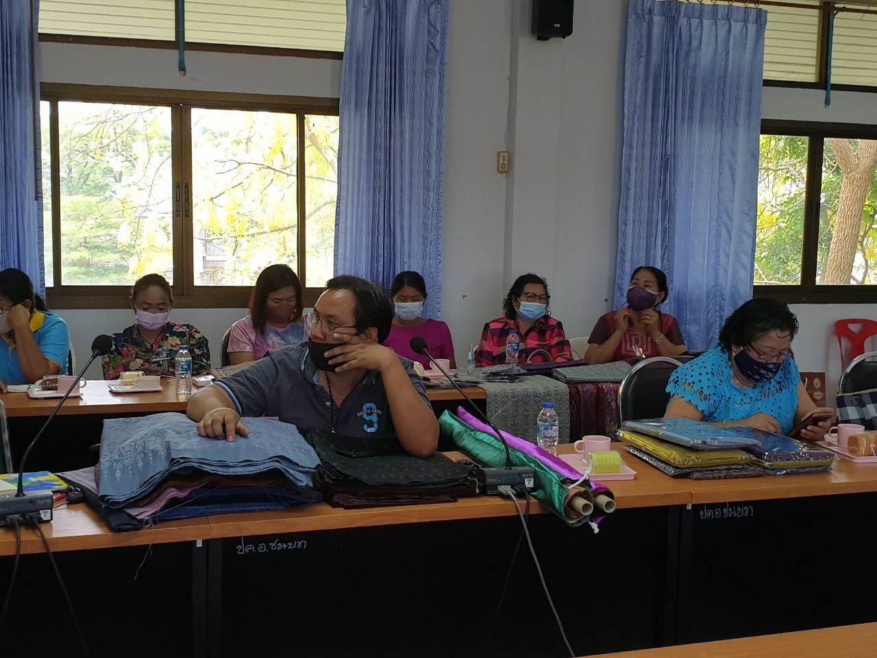 ?พช.ขอนแก่น ประชุมผู้เชี่ยวชาญด้านเอกลักษณ์ผ้าไทย เพื่อพิจารณาคัดเลือกลายผ้าเอกลักษณ์จังหวัดขอนแก่น?