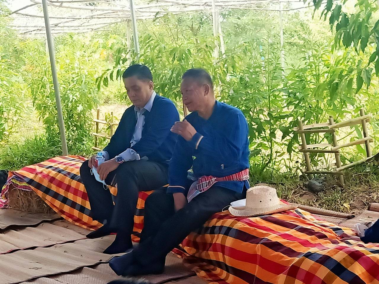 ผู้บริหารกรมการพัฒนาชุมชน ลงพื้นที่จังหวัดขอนแก่น ติดตามโครงการ ” โคก หนอง นา พัฒนาชุมชน ” ปลูกไม้มงคลเฉลิมพระเกียรติ สมเด็จพระนางเจ้าสุทิดา พัชรสุธาพิมลลักษณ พระบรมราชินี และ ร่วมกิจกรรมเอามื้อสามัคคี “โคก หนอง นา พช. ” 
