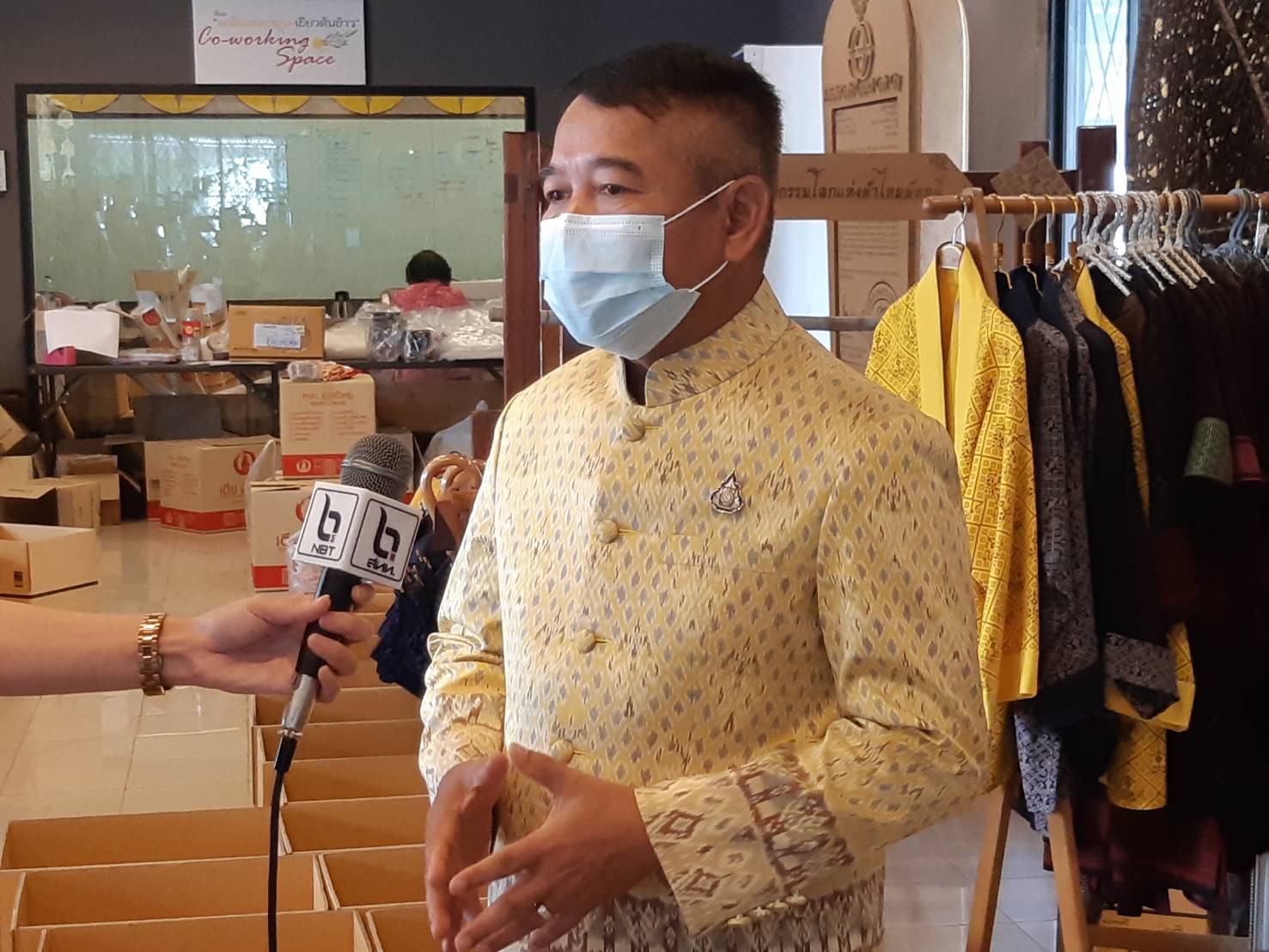    พช.ขอนแก่น : ให้สัมภาษณ์การผลิตสกู๊ปข่าว “เส้นทางสายไหม  สู่อาเซียน”