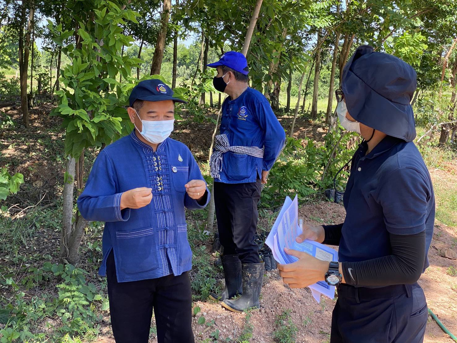 ?พช.ขอนแก่น : ร่วมกิจกรรมตามโครงการพัฒนาพื้นที่ต้นแบบการพัฒนาคุณภาพชีวิตตามหลักทฤษฎีใหม่ประยุกต์สู่”โคก หนอง นา โมเดล” เอามื้อสามัคคี ?