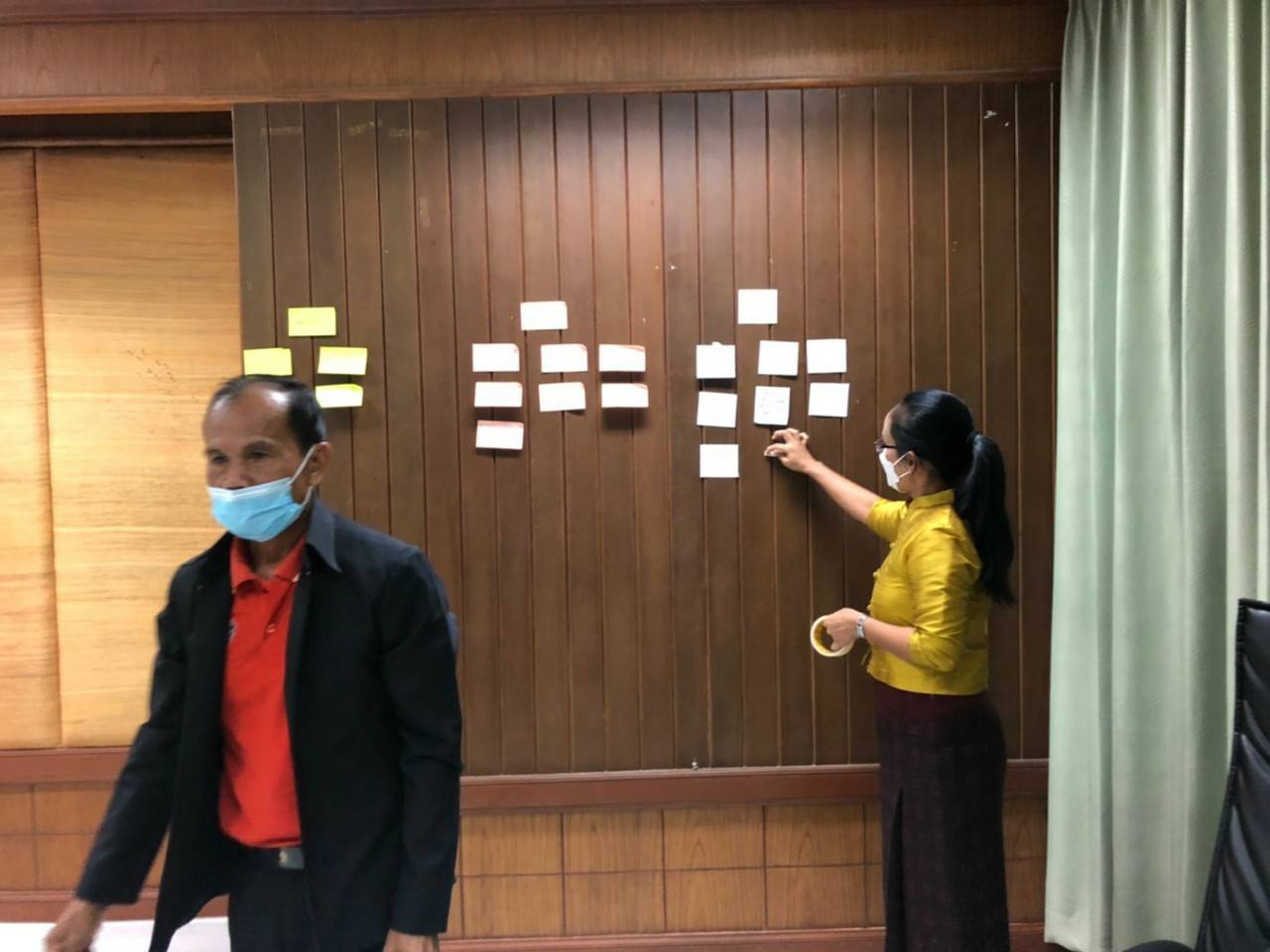 พช.ขอนแก่น : ดำเนินงานโครงการเสริมสร้างและพัฒนาผู้นำการเปลี่ยนแปลง เวทีสรุปผลการดำเนินงานโครงการฯและการประกวดผู้นำการเปลี่ยนแปลงดีเลิศ กิจกรรมย่อยที่ 3.3 จัดตั้งศูนย์แบ่งปัน 76 ตำบลต้นแบบ 