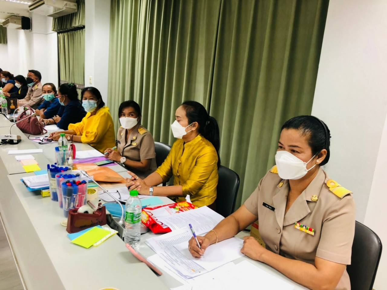 พช.ขอนแก่น : ดำเนินงานโครงการเสริมสร้างและพัฒนาผู้นำการเปลี่ยนแปลง เวทีสรุปผลการดำเนินงานโครงการฯและการประกวดผู้นำการเปลี่ยนแปลงดีเลิศ กิจกรรมย่อยที่ 3.3 จัดตั้งศูนย์แบ่งปัน 76 ตำบลต้นแบบ 