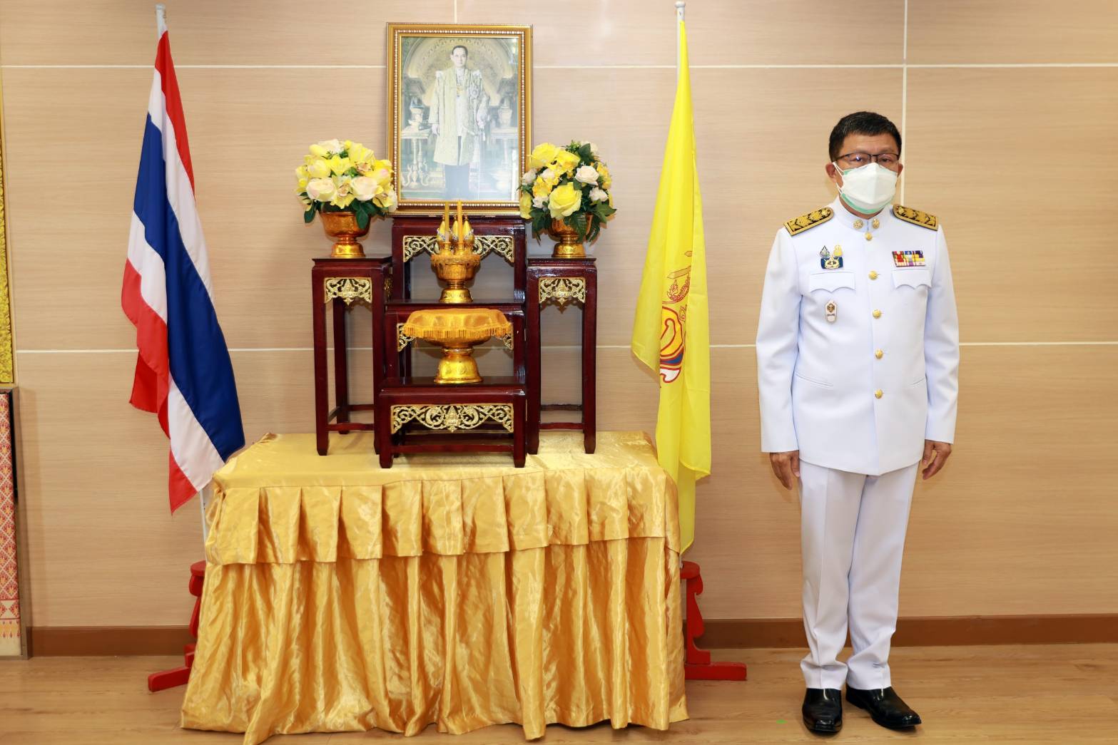 จังหวัดขอนแก่น : จัดพิธีมอบเครื่องหมาย “รักษาดินแดนยิ่งชีพ” แก่ผู้ที่ได้ประกอบคุณงามความดี