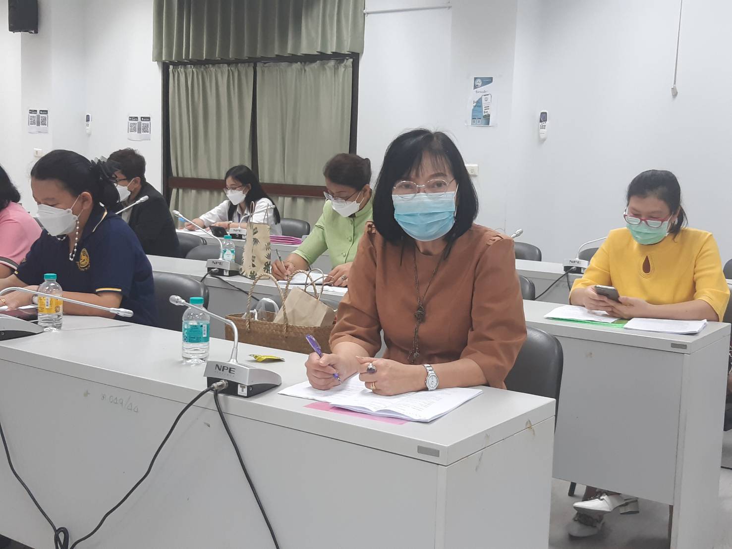 พช.ขอนแก่น : ประชุมคณะทำงานบริหารการจัดเก็บข้อมูลความจำเป็นพื้นฐาน (จปฐ.) และข้อมูล กชช.2ค. จังหวัดขอนแก่น