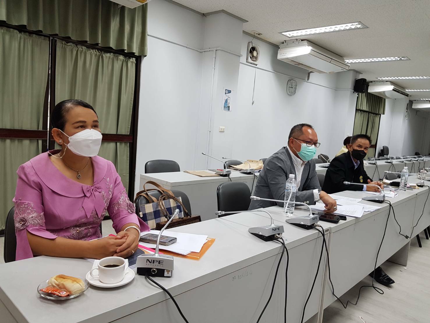 พช.ขอนแก่น : ดำเนินการคัดเลือกบุคคลเข้ารับการประเมินผลงานภาคความรู้ความสามารถทางวิชาการ (สอบข้อเขียน)เพื่อเลื่อนขึ้นแต่งตั้งให้ดำรงตำแหน่งประเภทวิชาการ ระดับชำนาญการพิเศษ ตำแหน่งผู้อำนวยการกลุ่มงานประสานและ สนับสนุนการบริหารงานพัฒนาชุมชน กรมการพัฒนาชุมชน ประจำปีงบประมาณ พ.ศ. 2564