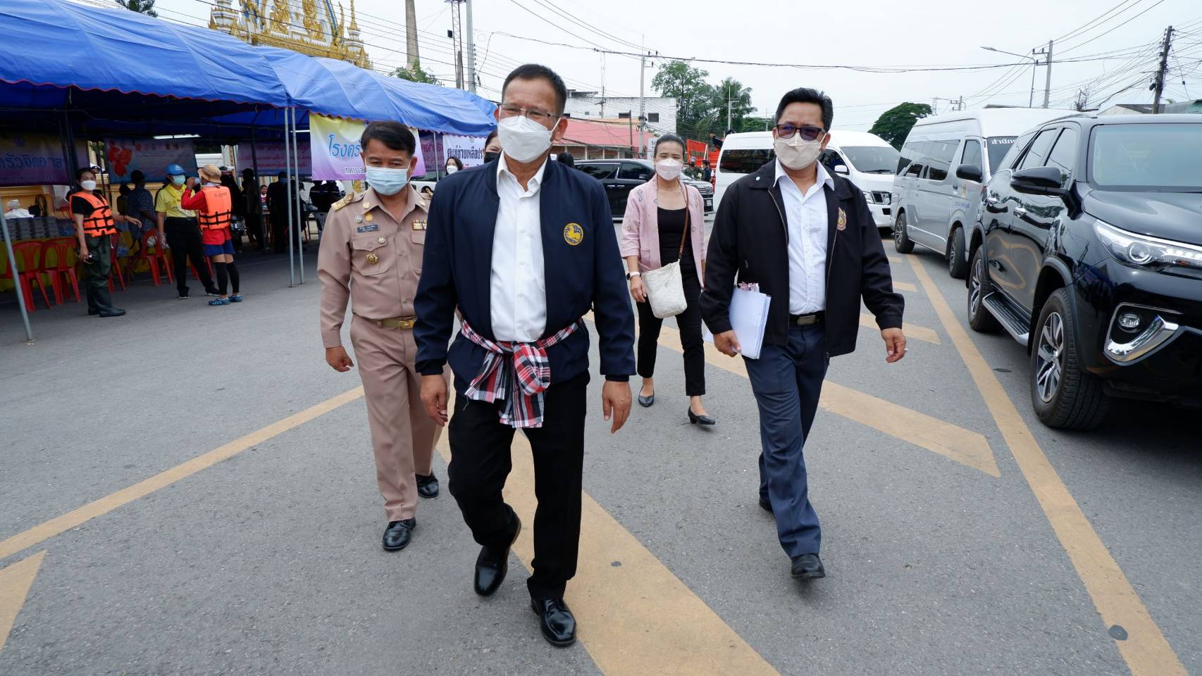 บิ๊ก มหาดไทย มท.1 ลงพื้นที่ตรวจเยี่ยมและรับรายงานภาวะน้ำท่วม จ.ขอนแก่น สั่งรับมือพายุลูกใหม่ ช่วยเหลือ-เยียวยาประชาชนทุกด้าน