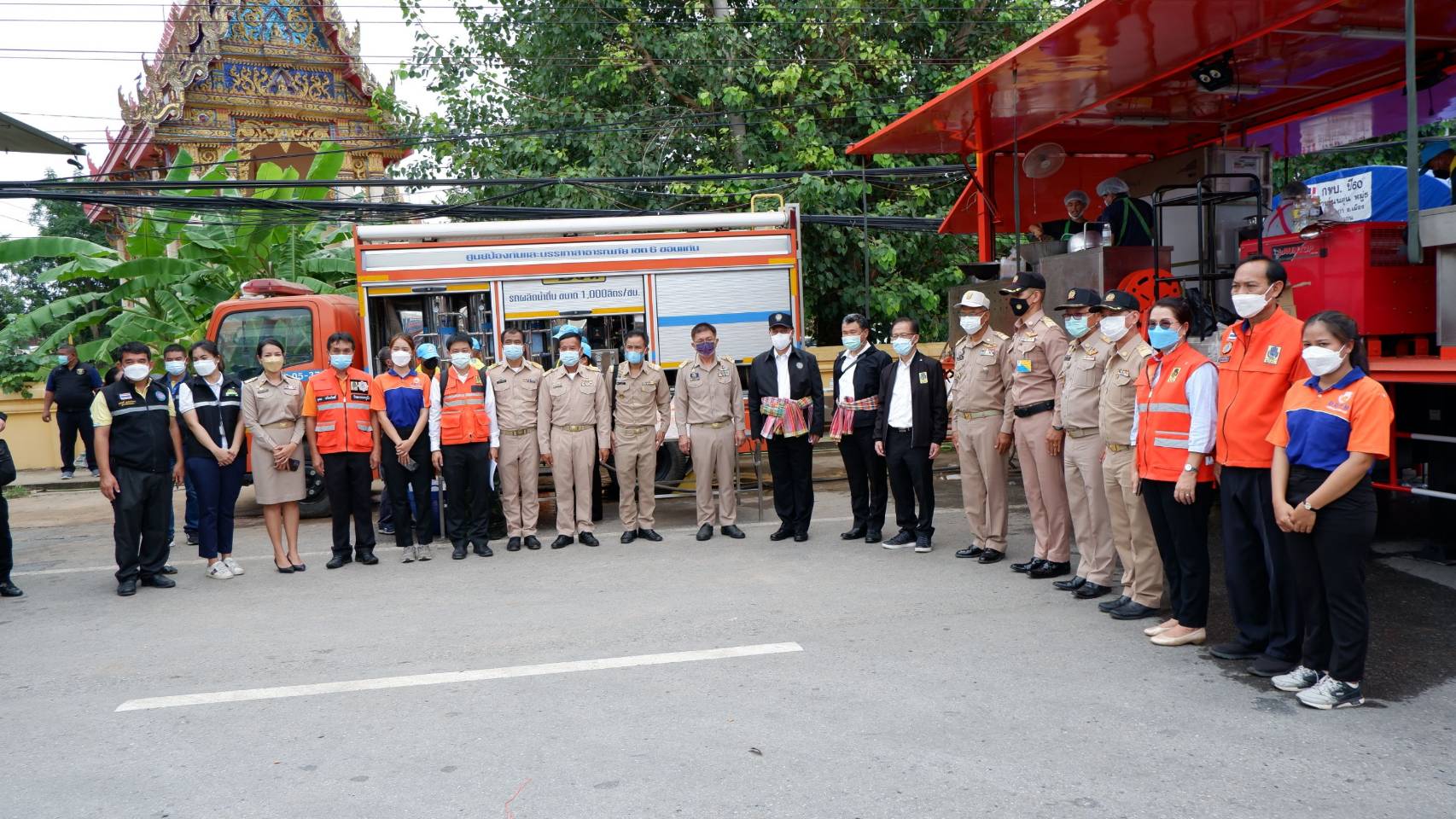 บิ๊ก มหาดไทย มท.1 ลงพื้นที่ตรวจเยี่ยมและรับรายงานภาวะน้ำท่วม จ.ขอนแก่น สั่งรับมือพายุลูกใหม่ ช่วยเหลือ-เยียวยาประชาชนทุกด้าน