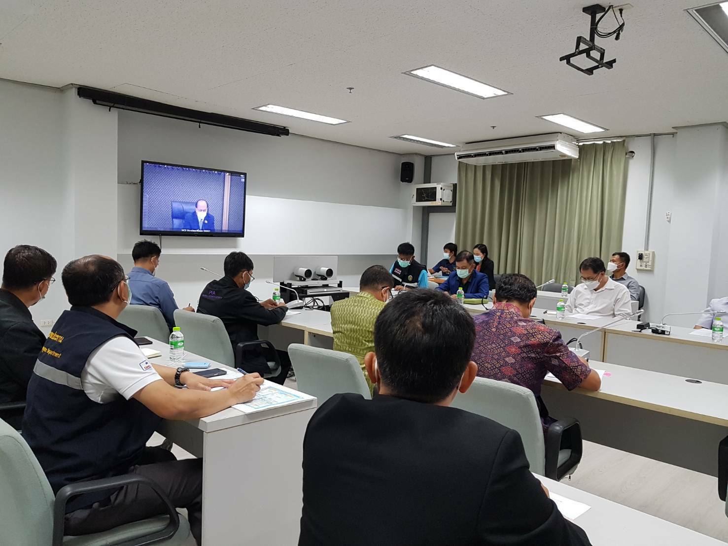 พช.ขอนแก่น : ร่วมประชุมมอบนโยบายและชี้แจงข้อราชการสำคัญ ของรัฐมนตรีว่าการกระทรวงมหาดไทย ผ่านระบบวีดิทัศน์ทางไกล (Video Conference)