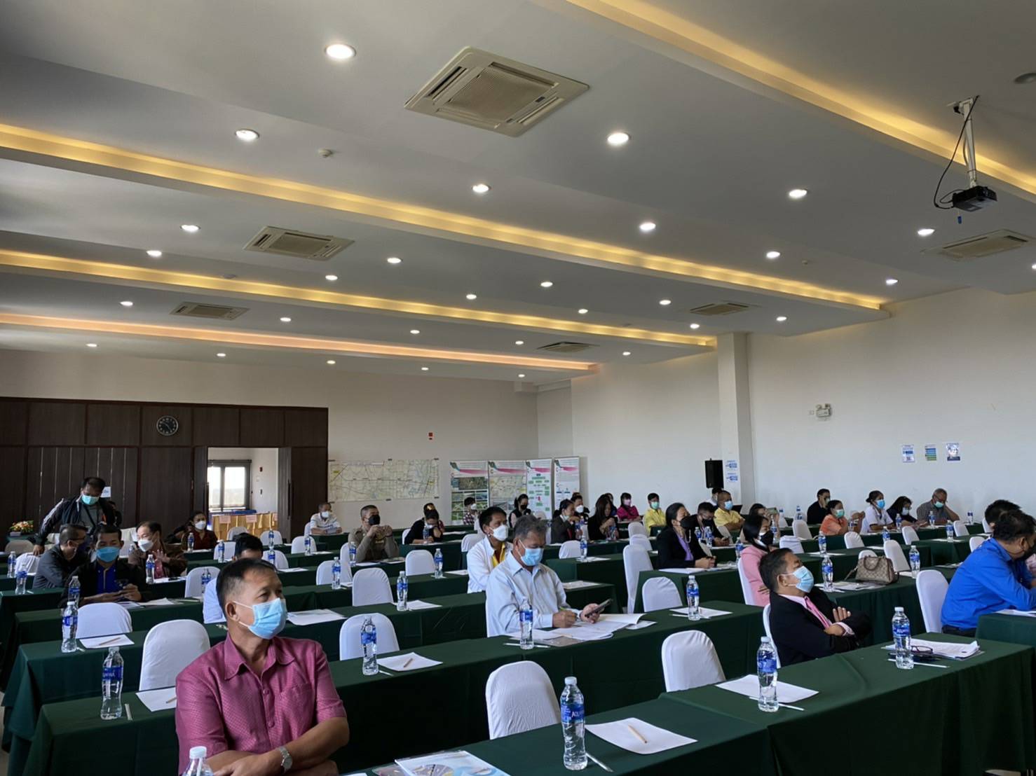 ?พช.ขอนแก่น : ร่วมประชุมรับฟังความคิดเห็นของประชาชนครั้งที่ 3 (ปัจฉิมนิเทศโครงการ) โครงการสำรวจออกแบบโครงสร้างต่างระดับบริเวณจุดตัด ทล.2 พร้อมจัดทำรายงานประเมินผลกระทบสิ่งแวดล้อม ถนนสายแยก ทล.2 – บ.พระยืน อ.เมือง, พระยืน จ.ขอนแก่น?