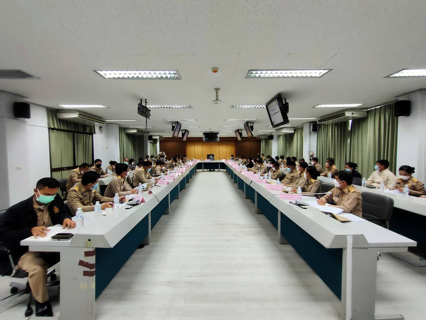 พช.ขอนแก่น : ร่วมประชุมนายอำเภอและหัวหน้า ส่วนราชการสังกัดกระทรวงมหาดไทย ประจำเดือนพฤศจิกายน 2564 