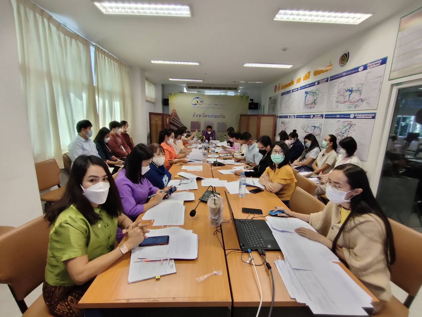พช.ขอนแก่น : ประชุมผู้อำนวยการกลุ่มงาน นักวิชาการพัฒนาชุมชนจังหวัด เพื่อประสานแผนการดำเนินงานพัฒนาชุมชนจังหวัดขอนแก่น ประจำเดือนธันวาคม 2564