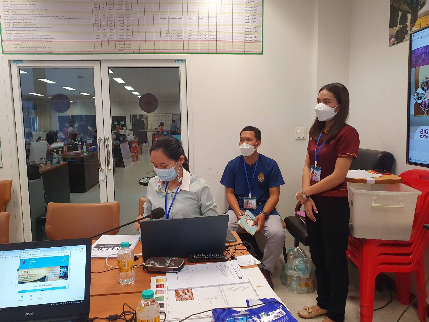 พช.ขอนแก่น : ดำเนินงานโครงการหนึ่งตำบล หนึ่งผลิตภัณฑ์ จังหวัดขอนแก่น ประจำปีงบประมาณ พ.ศ. 2565 กิจกรรมประชุมชี้แจงแนวทางการดำเนินงานโครงการหนึ่งตำบล หนึ่งผลิตภัณฑ์ แก่เจ้าหน้าที่พัฒนาชุมชนผู้รับผิดชอบงาน OTOP