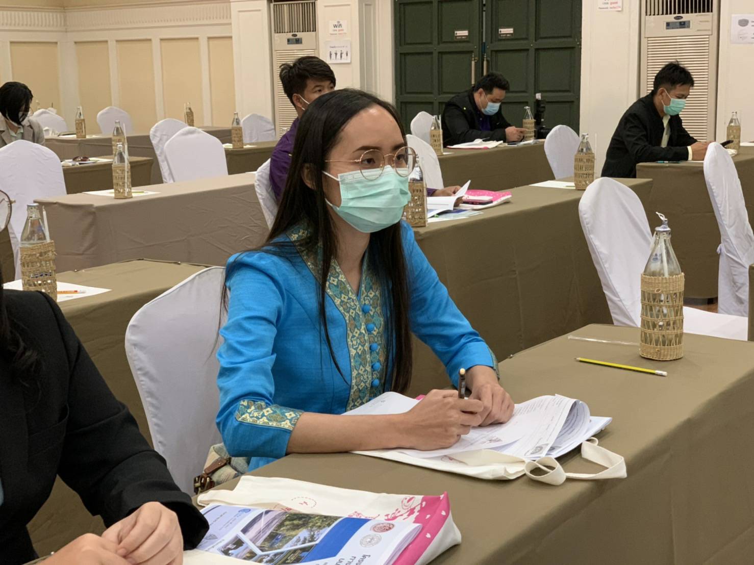 พช.ขอนแก่น : ร่วมประชุมเพื่อนำเสนอรูปแบบที่เหมาะสมของการพัฒนาโครงการ (สัมมนาครั้งที่ 2) โครงการสำรวจและออกแบบทางหลวง 4 ช่องจราจร บนทางหลวงหมายเลข 201 แยกทางหลวงหมายเลข 12 (บ.โนนหัน) – อ.ภูกระดึง ตอน บ.โนนหัน – บ.ผานกเค้า