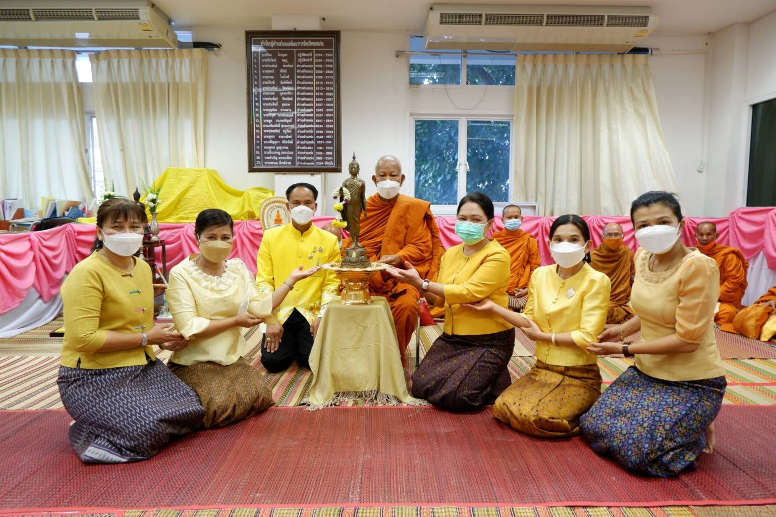 พช.ขอนแก่น : ทำบุญสำนักงานพัฒนาชุมชนจังหวัดขอนแก่น และพิธีมอบ”พระพุทธพัฒนปชานาถ”