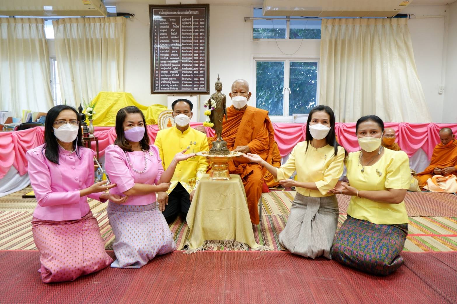 พช.ขอนแก่น : ทำบุญสำนักงานพัฒนาชุมชนจังหวัดขอนแก่น และพิธีมอบ”พระพุทธพัฒนปชานาถ”