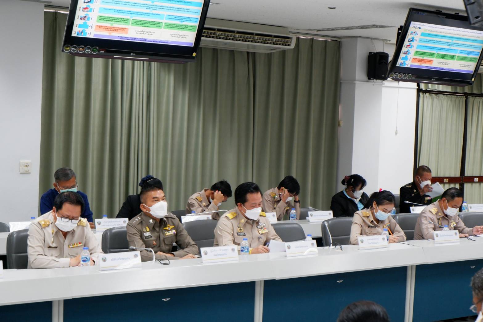 พช.ขอนแก่น : ดำเนินการประชุมคณะกรรมการบริหารศูนย์อำนวยการขจัดความยากจนและพัฒนาคนทุกช่วงวัยอย่างยั่งยืน ตามหลักปรัชญาของเศรษฐกิจพอเพียงจังหวัด (คจพ.จ.)  