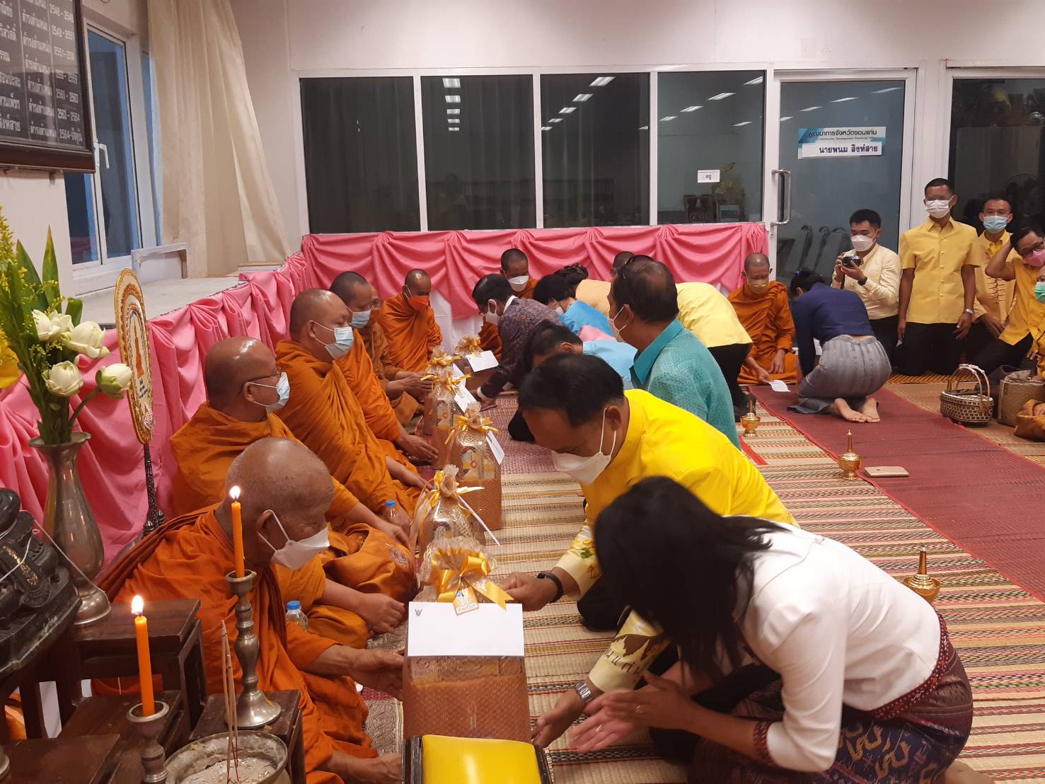 พช.ขอนแก่น : ทำบุญสำนักงานพัฒนาชุมชนจังหวัดขอนแก่น และพิธีมอบ”พระพุทธพัฒนปชานาถ”