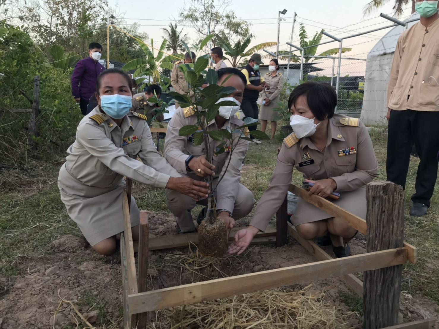 พช.ขอนแก่น : ร่วมพิธีเปิดศูนย์ผู้นำจิตอาสาพัฒนาชุมชน เฉลิมพระเกียรติ พระบาทสมเด็จพระวชิรเกล้าเจ้าอยู่หัว เน้นย้ำ เป็นย่างก้าวที่จะทำให้เกิดการเปลี่ยนแปลงที่ดี ทำให้ความรู้เกิดขึ้นในสังคมอย่างยั่งยืน