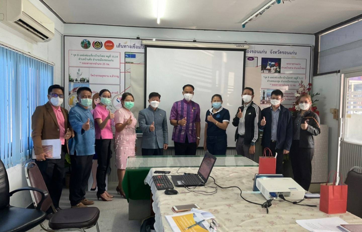 พช.ขอนแก่น : ต้อนรับคณะศึกษาดูงาน ภายใต้การดำเนินงานโครงการจัดทำข้อมูลผลิตภาพการใช้น้ำภายใต้แผนแม่บทการ บริหารจัดการทรัพยากรน้ำ 20 ปี (พ.ศ. 2561- 2580) : การบริหารจัดการน้ำ”โคก หนอง นา โมเดล” ตัวอย่าง ในพื้นที่จังหวัดขอนแก่น