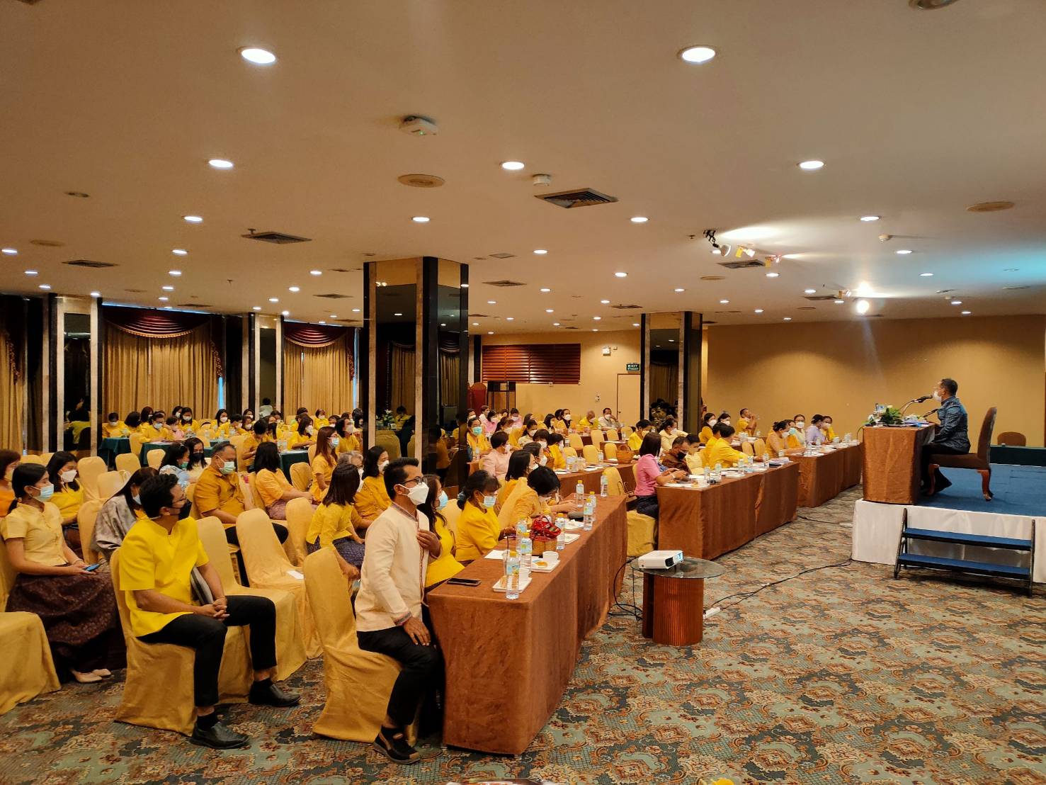 พช.ขอนแก่น :  ประชุมมอบแนวทางการขับเคลื่อนงานพัฒนาชุมชนจังหวัดขอนแก่น ประจำปีงบประมาณ พ.ศ. 2565