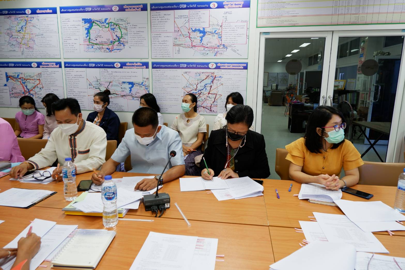 พช.ขอนแก่น : ประชุมผู้อำนวยการกลุ่มงาน นักวิชาการพัฒนาชุมชนจังหวัด เพื่อประสานแผนการดำเนินงานพัฒนาชุมชนจังหวัดขอนแก่น ประจำเดือนธันวาคม 2564