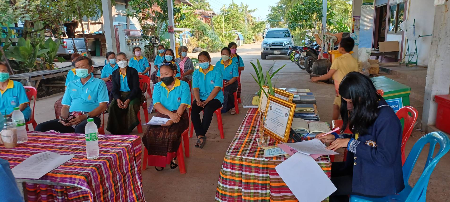 พช.ขอนแก่น : ผู้อำนวยการสำนักพัฒนาทุนและองค์กรการเงิน ติดตามการดำเนินงานกลุ่มออมทรัพย์เพื่อการผลิตอำเภอพล จังหวัดขอนแก่น