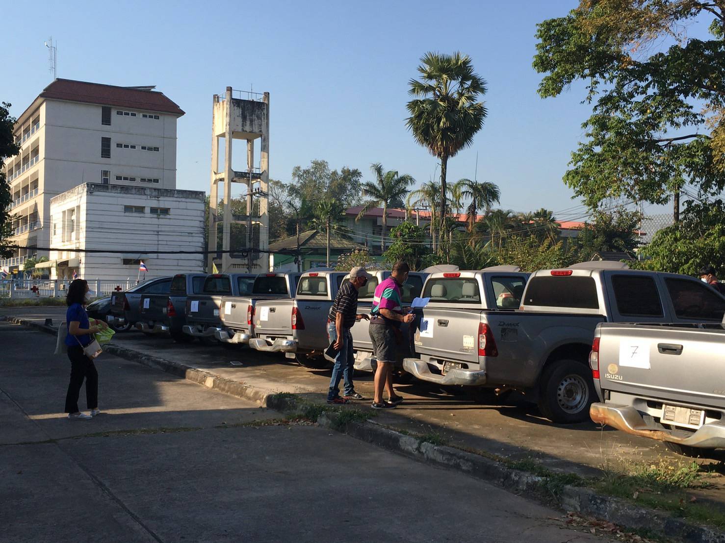 พช.ขอนแก่น : ขายทอดตลาดพัสดุชำรุด และเสื่อมสภาพ หมดความจำเป็นในการใช้งาน ประเภทครุภัณฑ์ยานพาหนะและขนส่ง