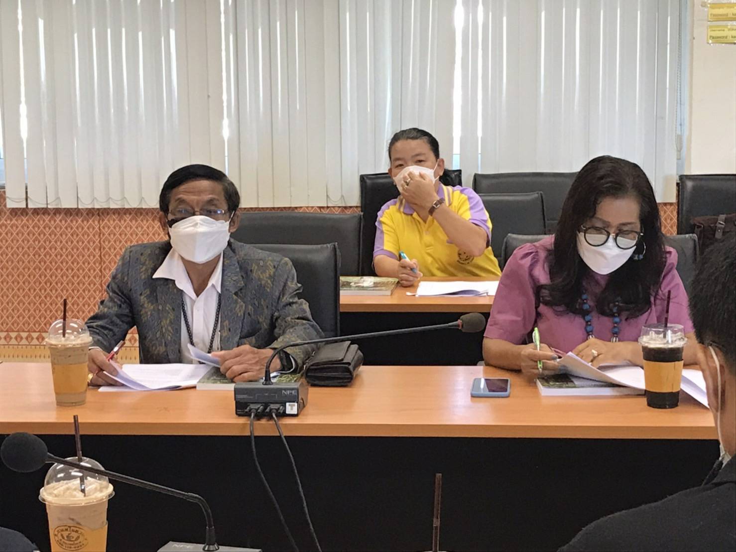 พช.ขอนแก่น : ร่วมประชุมเตรียมความพร้อมพิจารณาคัดเลือกกำนัน ผู้ใหญ่บ้าน ฯลฯ ยอดเยี่ยม ประจำปี 2565