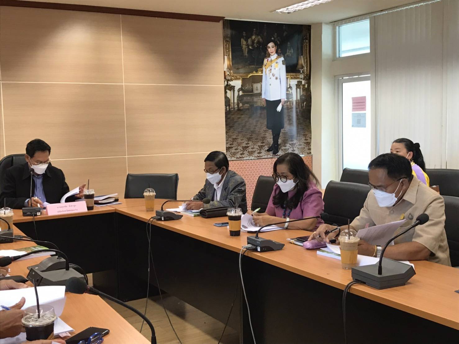 พช.ขอนแก่น : ร่วมประชุมเตรียมความพร้อมพิจารณาคัดเลือกกำนัน ผู้ใหญ่บ้าน ฯลฯ ยอดเยี่ยม ประจำปี 2565