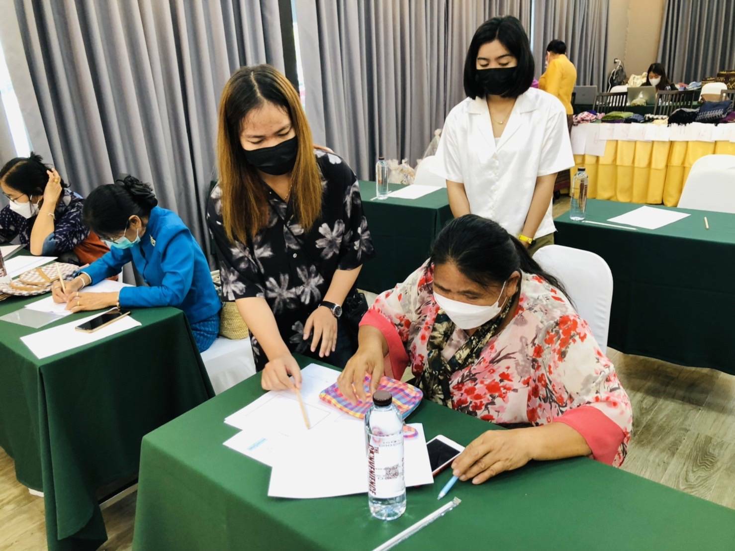 พช.ขอนแก่น จัดโครงการส่งเสริมกระบวนการเครือข่ายองค์ความรู้ (Knowledge – Based OTOP : KBO) กิจกรรมย่อยที่ 2.1 ยกระดับคุณภาพผลิตภัณฑ์เครือข่ายองค์ความรู้ (Knowledge – Based OTOP : KBO)