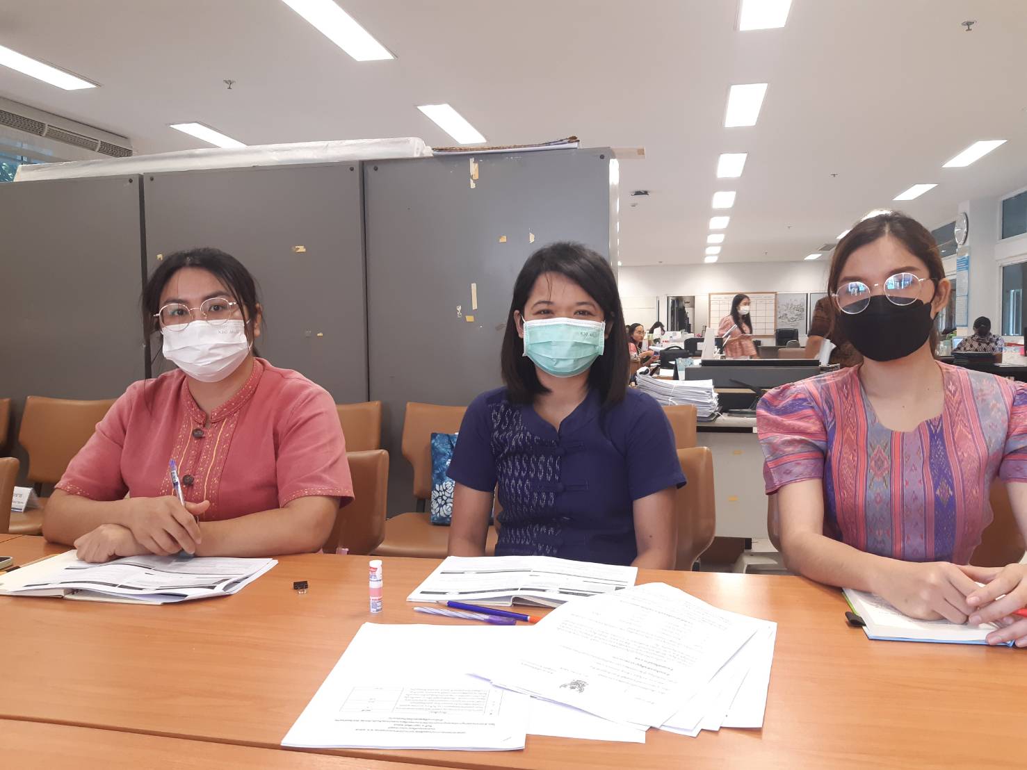พช.ขอนแก่น : ร่วมประชุมชี้แจง เร่งรัด กำกับ ติดตาม การดำเนินงานกองทุนพัฒนาบทบาทสตรี ครั้งที่ 1/2565 ผ่านระบบ (Video Conference)