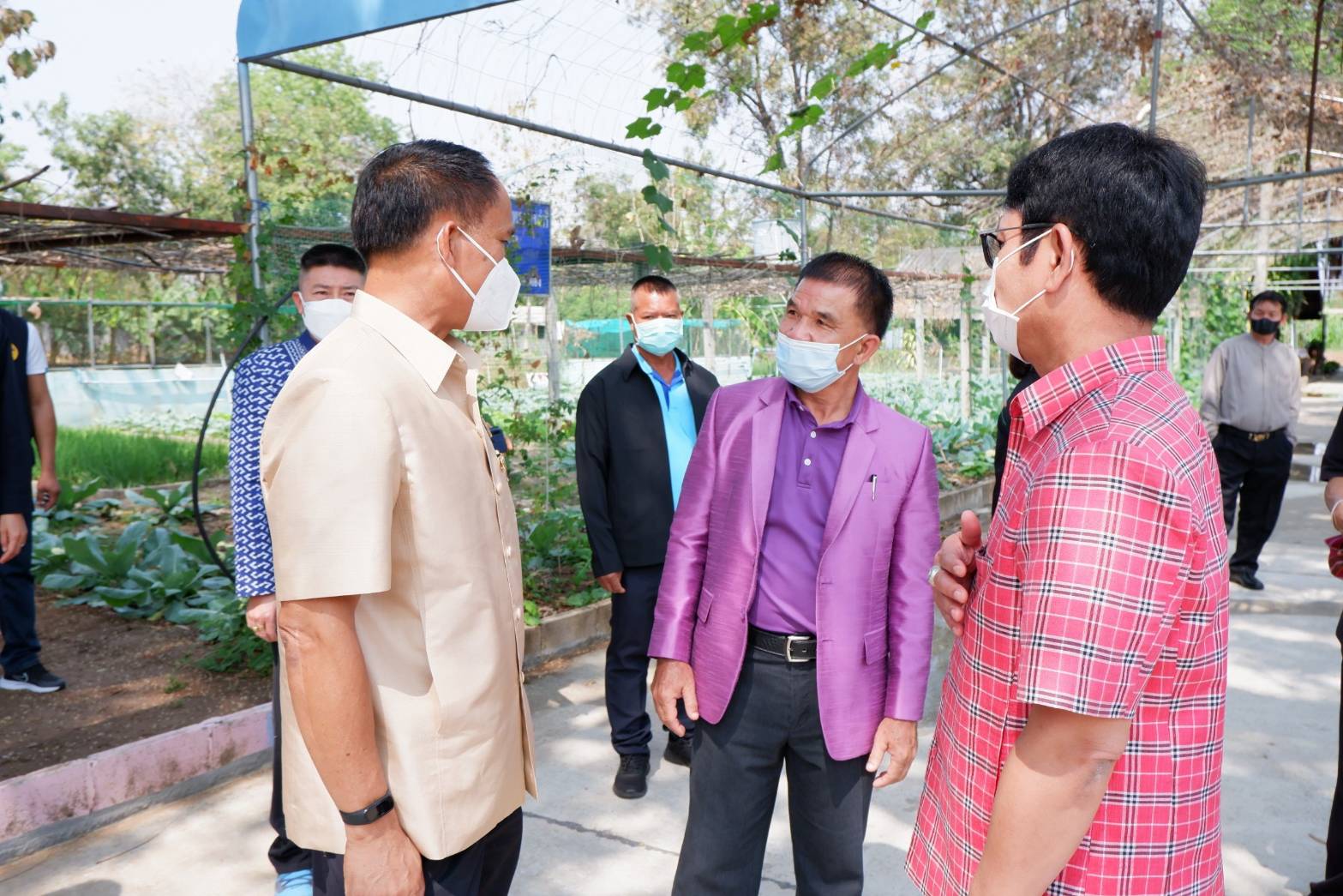 พช.ขอนแก่น : ร่วมตรวจประเมินผลงานโครงการ 1 จังหวัด 1 ศูนย์เรียนรู้โครงการอันเนื่องมาจากพระราชดำริต้นแบบ