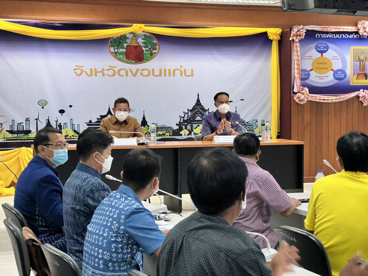 ผู้ตรวจราชการกรมการพัฒนาชุมชน ลงพื้นที่ตรวจเยี่ยมการขับเคลื่อนกิจกรรมพัฒนาชุมชน พร้อมมอบนโยบายแนวทางการดำเนินงาน ประจำปีงบประมาณ พ.ศ. 2565 ในพื้นที่จังหวัดขอนแก่น
