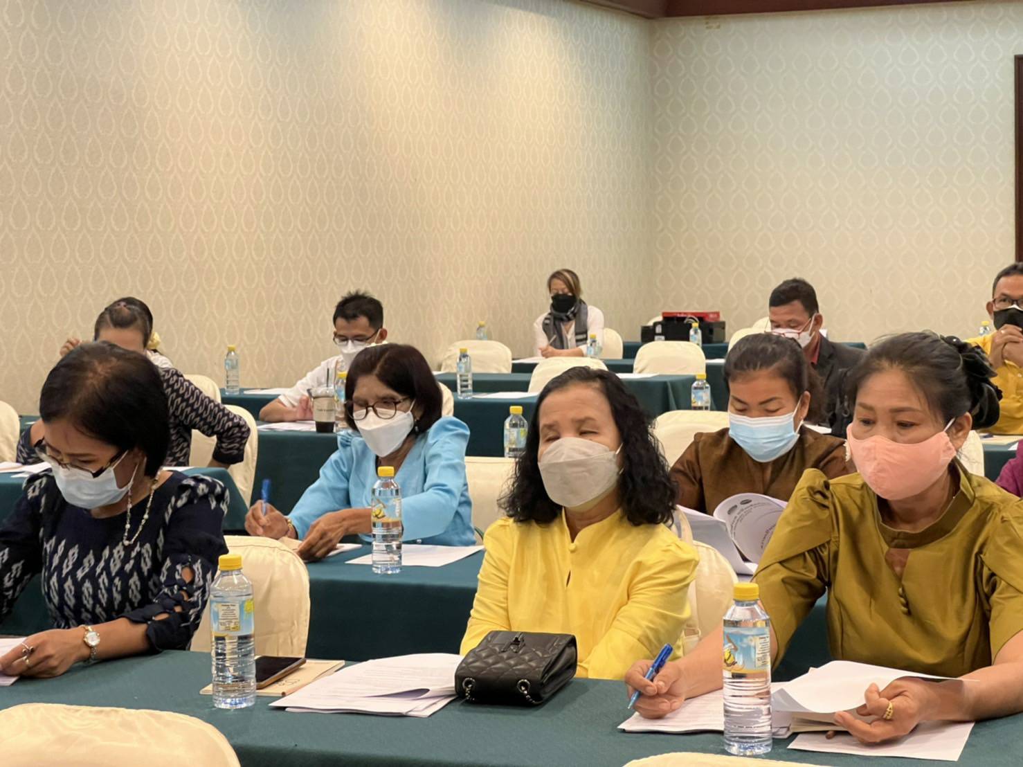 พช.ขอนแก่น : ประชุมเชิงปฏิบัติการโครงการพัฒนาศักยภาพเครือข่าย OTOP