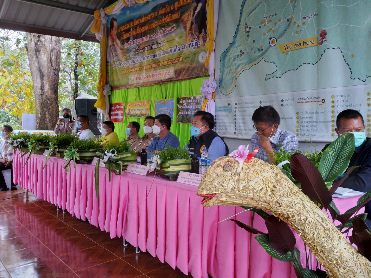 พช.ขอนแก่น : ร่วมตรวจประเมินผลงานโครงการ 1 จังหวัด 1 ศูนย์เรียนรู้โครงการอันเนื่องมาจากพระราชดำริต้นแบบ