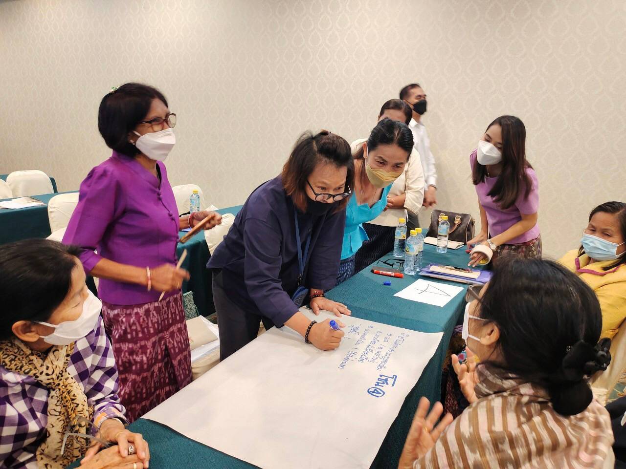 พช.ขอนแก่น : ประชุมเชิงปฏิบัติการโครงการพัฒนาศักยภาพเครือข่าย OTOP