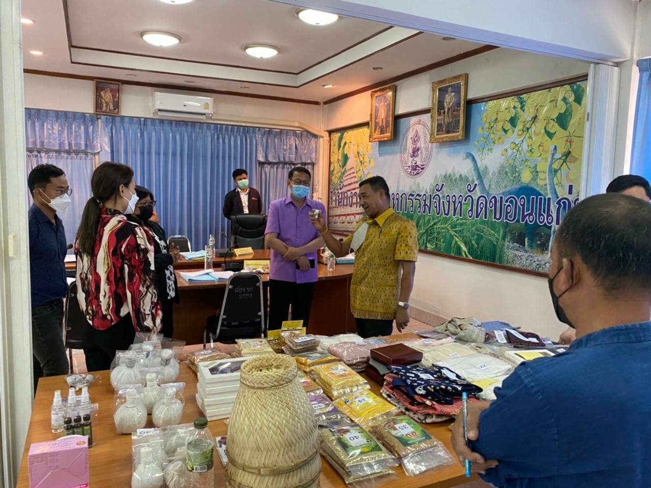 พช.ขอนแก่น : ร่วม ประชุมคณะกรรมการรับรองมาตรฐานผลิตภัณฑ์ชุมชน (มผช.) จังหวัดขอนแก่น ครั้งที่ ขก 19-1/2565