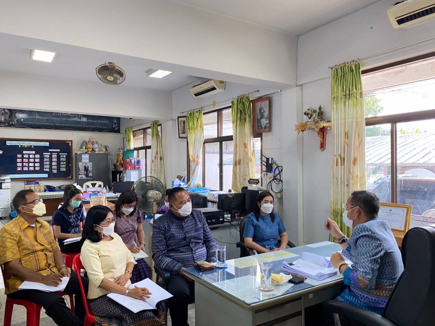 ผู้ตรวจราชการกรมการพัฒนาชุมชน ลงพื้นที่ตรวจเยี่ยมการขับเคลื่อนกิจกรรมพัฒนาชุมชน พร้อมมอบนโยบายแนวทางการดำเนินงาน ประจำปีงบประมาณ พ.ศ. 2565 ในพื้นที่จังหวัดขอนแก่น