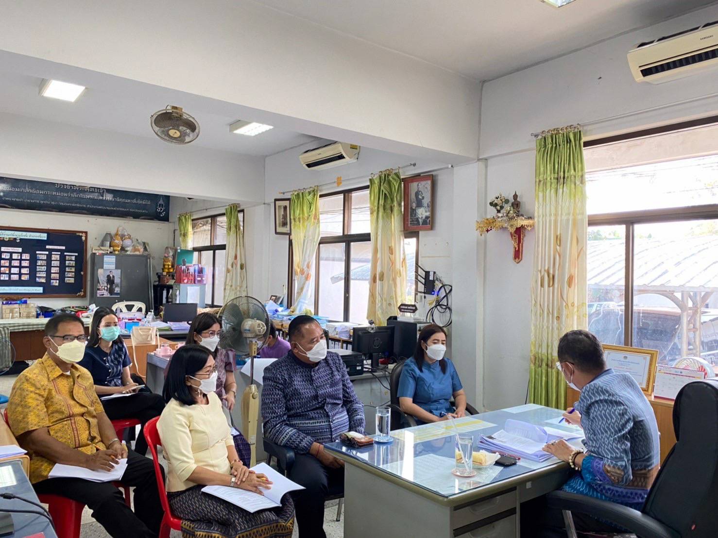 ผู้ตรวจราชการกรมการพัฒนาชุมชน ลงพื้นที่ตรวจเยี่ยมการขับเคลื่อนกิจกรรมพัฒนาชุมชน พร้อมมอบนโยบายแนวทางการดำเนินงาน ประจำปีงบประมาณ พ.ศ. 2565 ในพื้นที่จังหวัดขอนแก่น