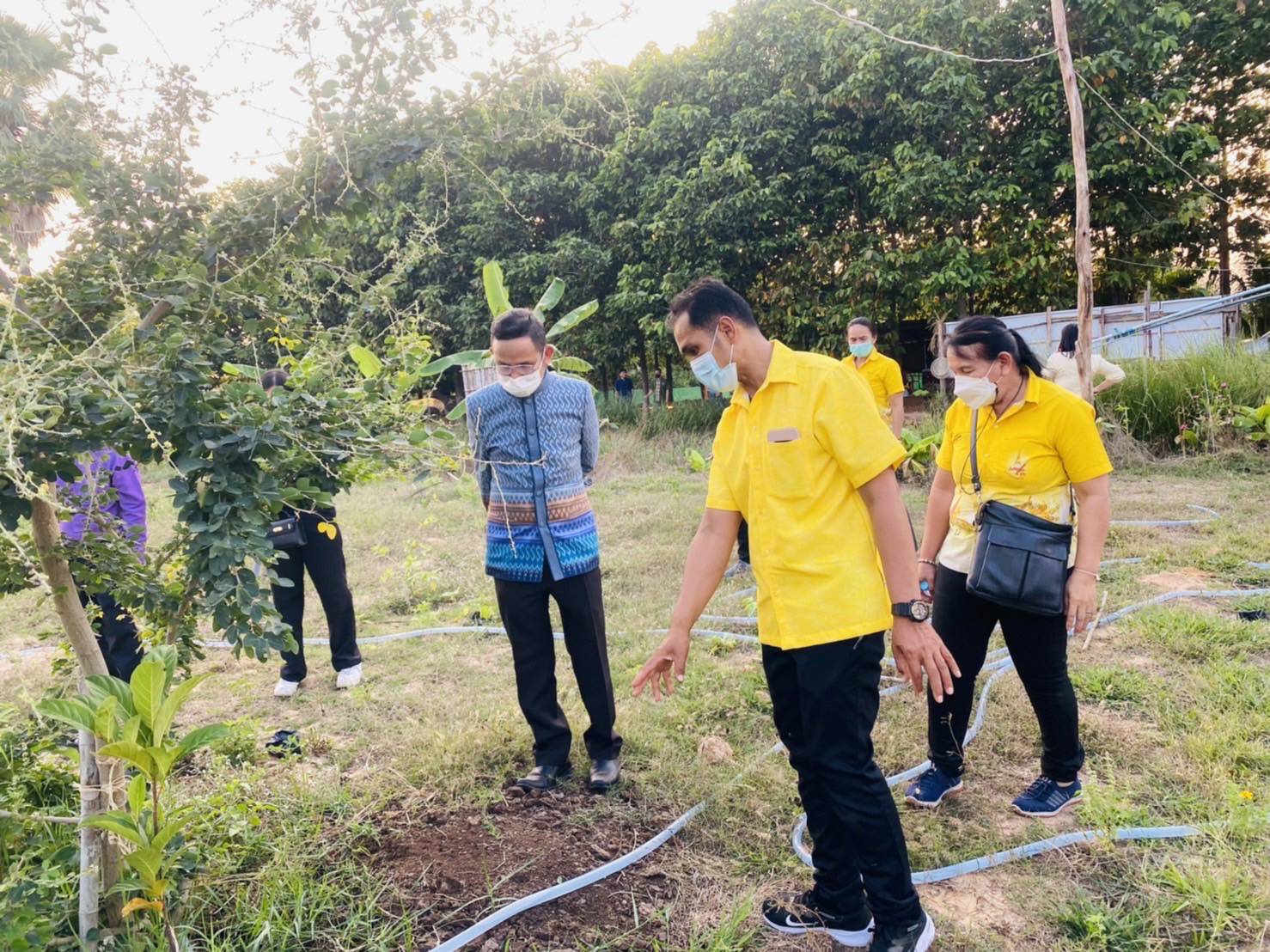 ผู้ตรวจราชการกรมการพัฒนาชุมชน ลงพื้นที่ตรวจเยี่ยมการขับเคลื่อนกิจกรรมพัฒนาชุมชน พร้อมมอบนโยบายแนวทางการดำเนินงาน ประจำปีงบประมาณ พ.ศ. 2565 ในพื้นที่จังหวัดขอนแก่น