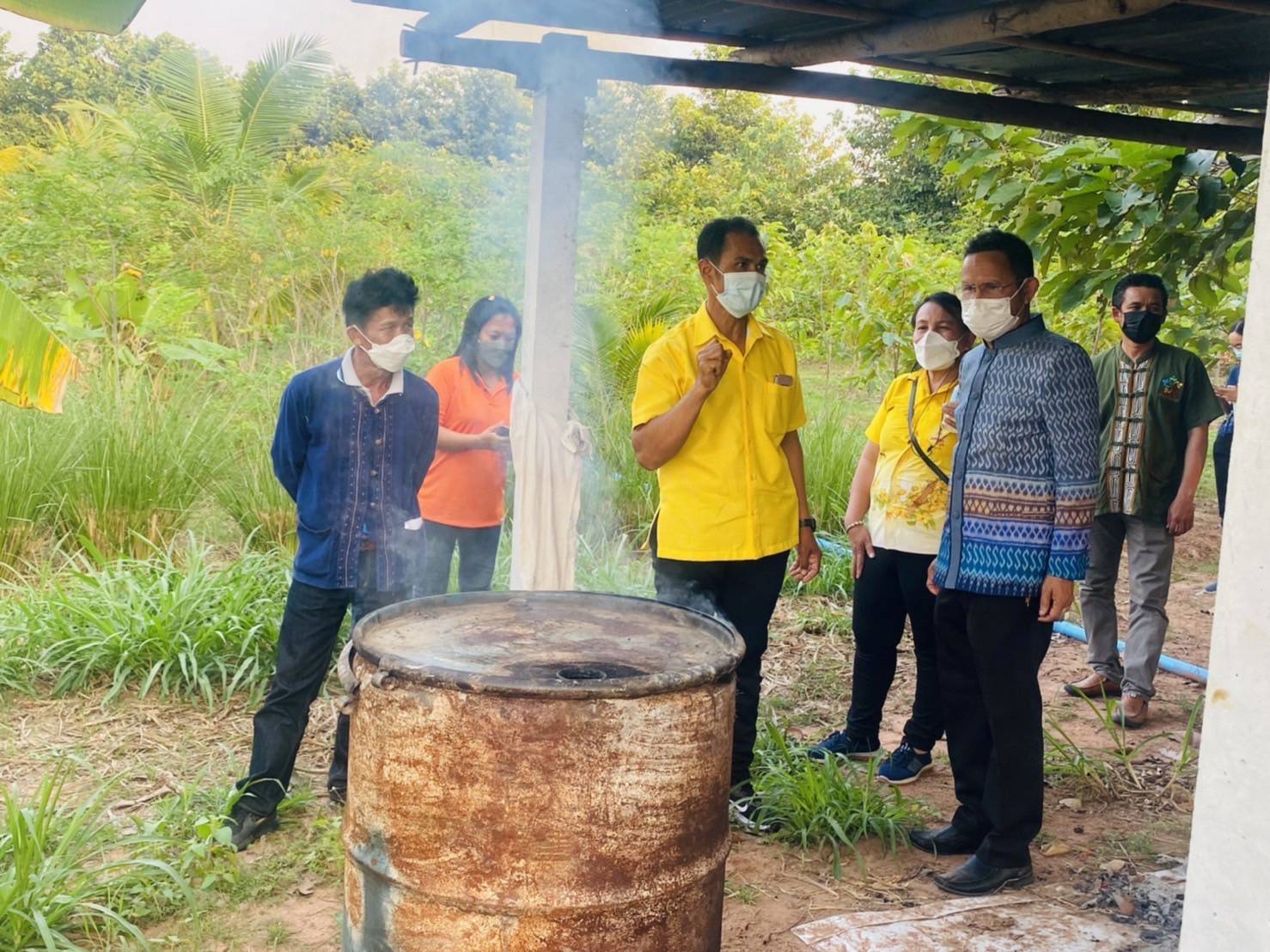 ผู้ตรวจราชการกรมการพัฒนาชุมชน ลงพื้นที่ตรวจเยี่ยมการขับเคลื่อนกิจกรรมพัฒนาชุมชน พร้อมมอบนโยบายแนวทางการดำเนินงาน ประจำปีงบประมาณ พ.ศ. 2565 ในพื้นที่จังหวัดขอนแก่น