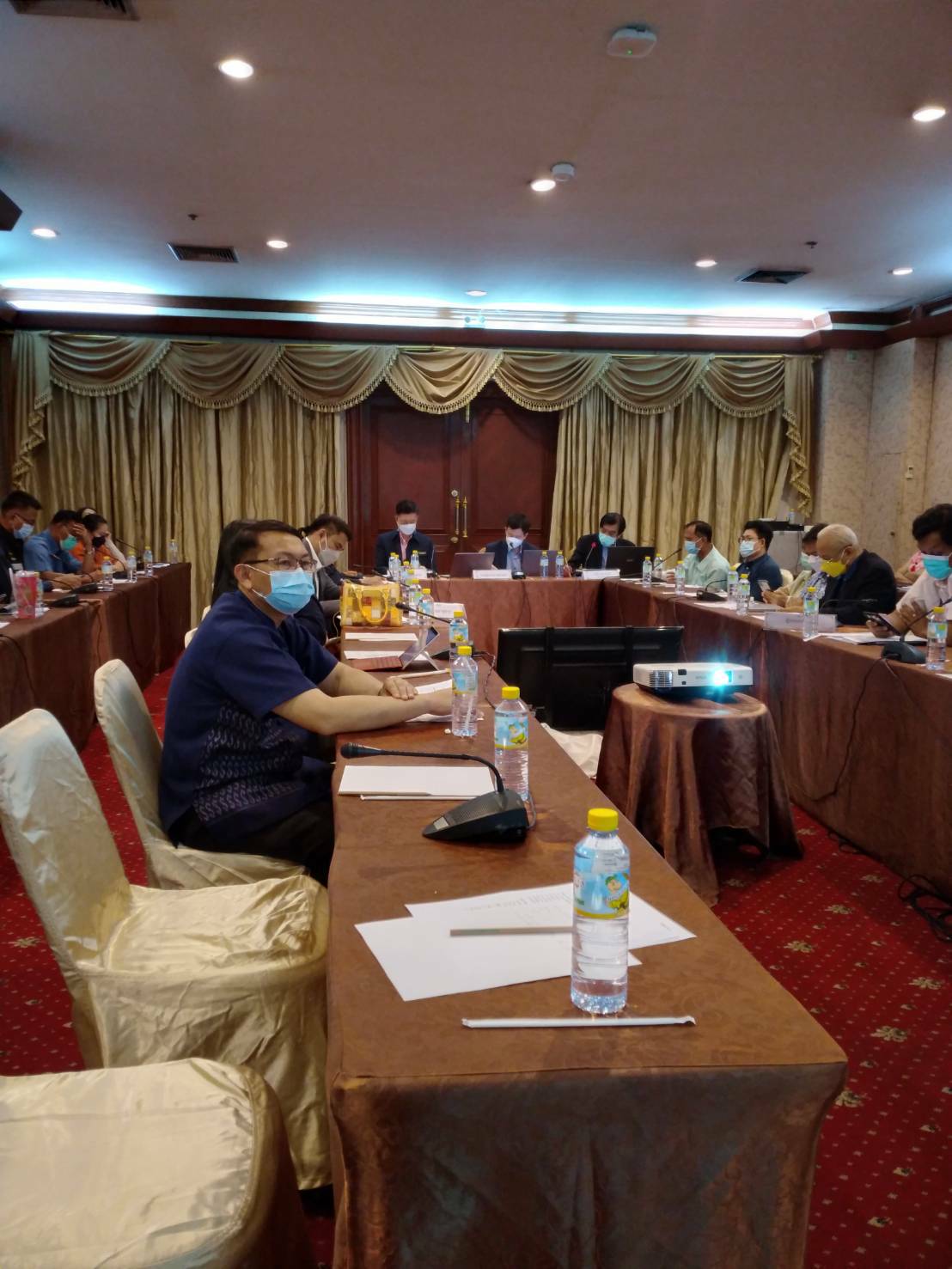 พช.ขอนแก่น : ร่วมประชุมกลุ่มย่อย ศึกษากฎหมาย กฎ ระเบียบ เพื่อลดอุปสรรคในการประกอบธุรกิจอุตสาหกรรมการท่องเที่ยวเชิงสุขภาพ และอุตสาหกรรมการแพทย์ครบวงจร