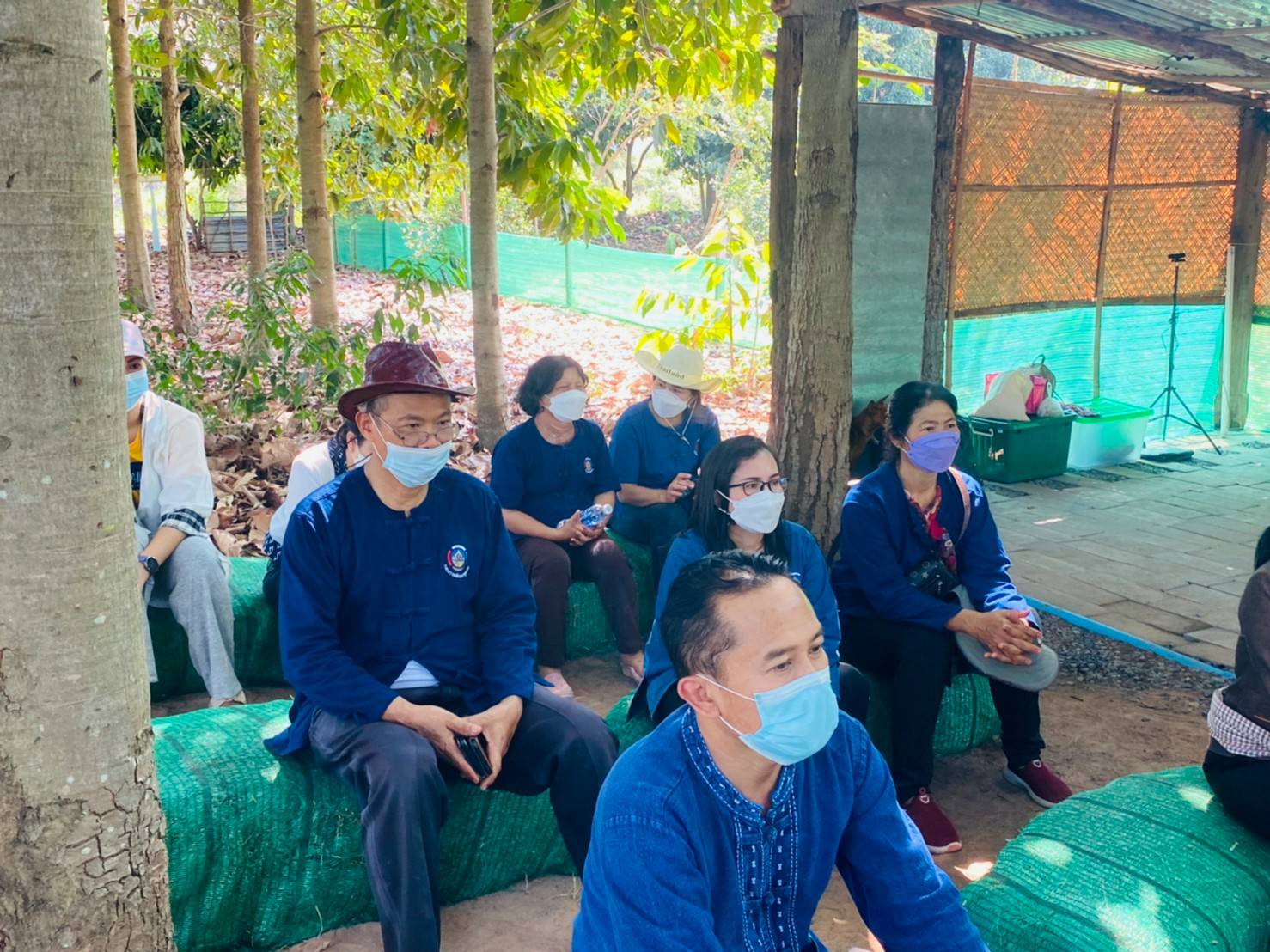 พช.ขอนแก่น : รองอธิบดี พช. (นายสุรศักดิ์ อักษรกุล) นำทีม เยือนถิ่นหมอแคน ลุยพื้นที่ต้นแบบการพัฒนาคุณภาพชีวิตตามหลักทฤษฎีใหม่ ประยุกต์สู่ “โคก หนอง นา พช.”