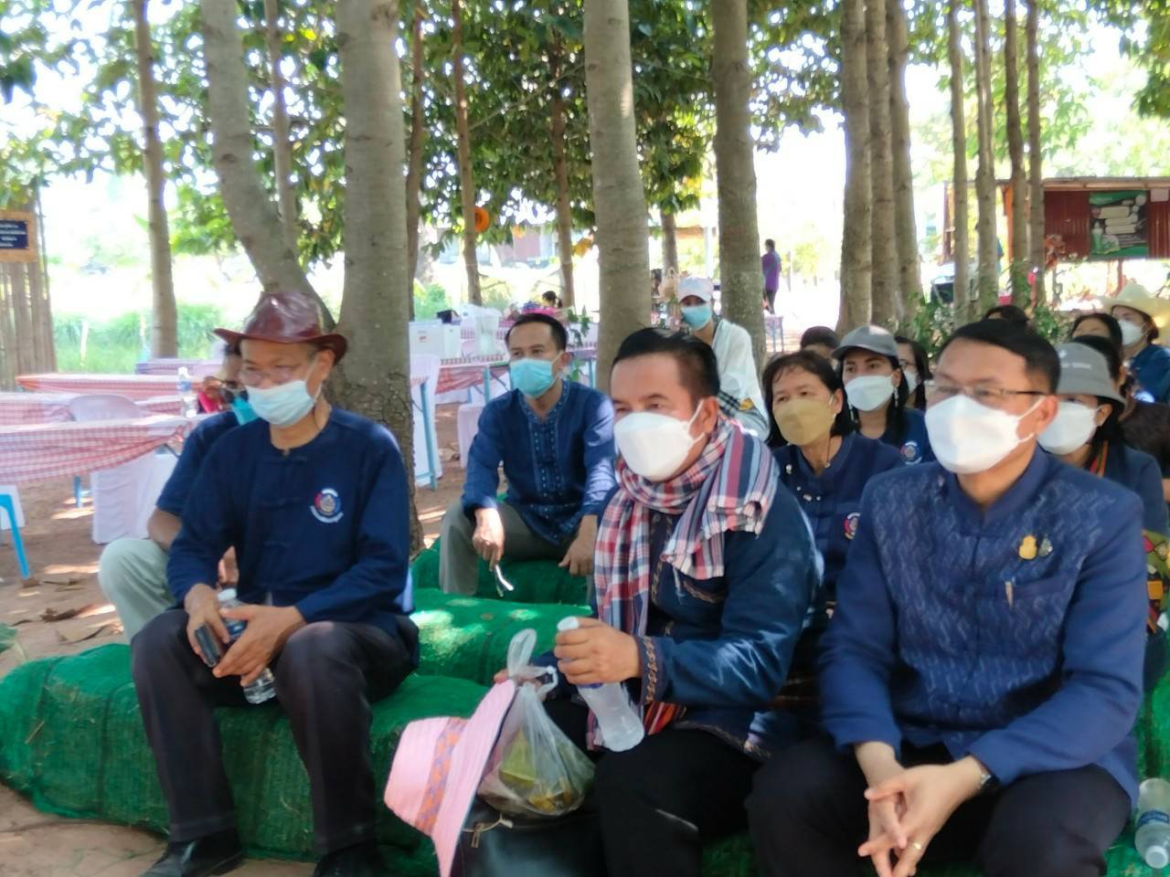 พช.ขอนแก่น : รองอธิบดี พช. (นายสุรศักดิ์ อักษรกุล) นำทีม เยือนถิ่นหมอแคน ลุยพื้นที่ต้นแบบการพัฒนาคุณภาพชีวิตตามหลักทฤษฎีใหม่ ประยุกต์สู่ “โคก หนอง นา พช.”