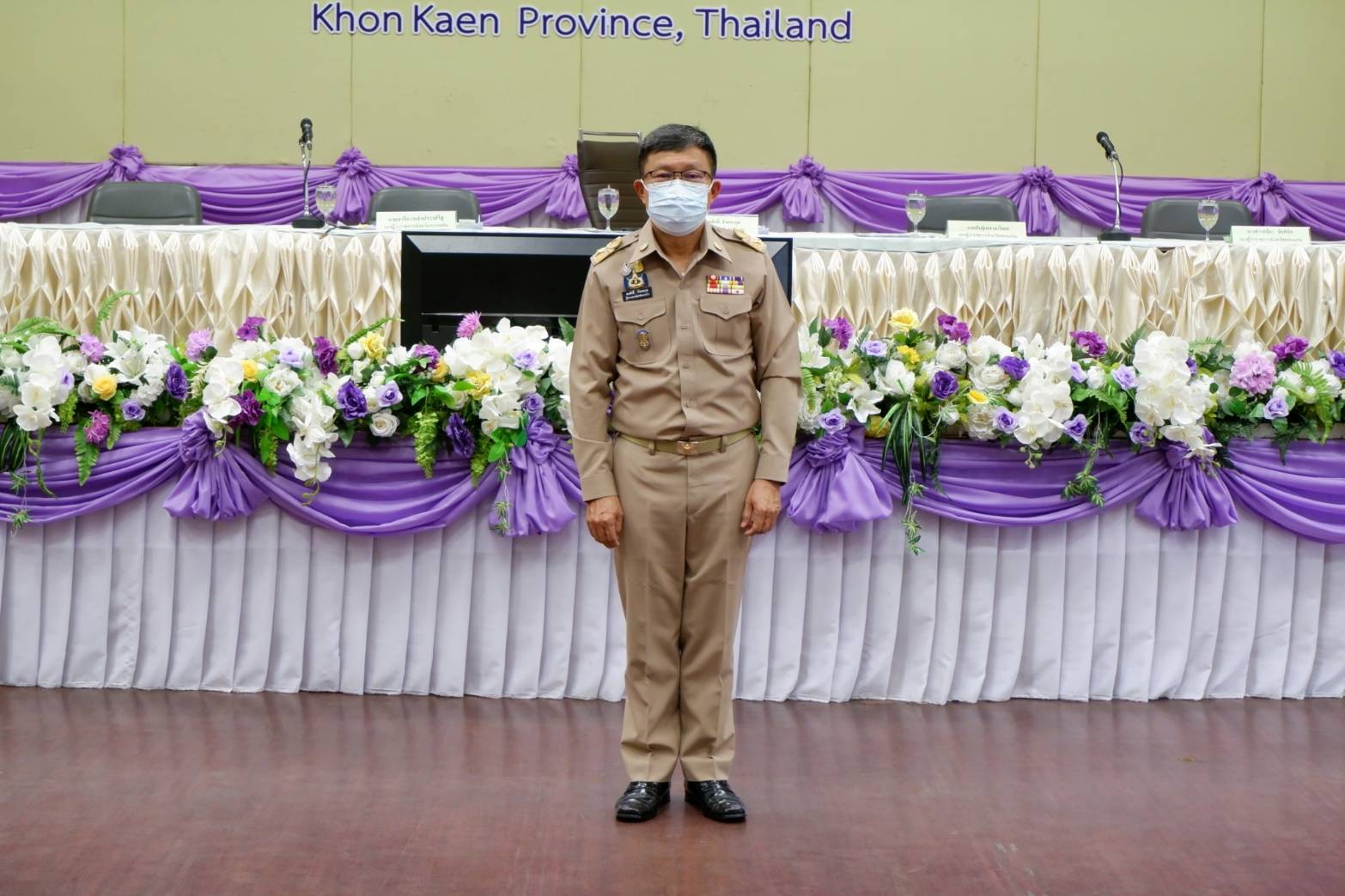 จังหวัดขอนแก่น : มอบใบประกาศเกียรติคุณและเงินรางวัลหมู่บ้านกองทุนแม่ของแผ่นดินดีเด่น ระดับจังหวัด ตามโครงการประกวดกองทุนแม่ของแผ่นดินดีเด่น ระดับจังหวัด ประจำปี 2565