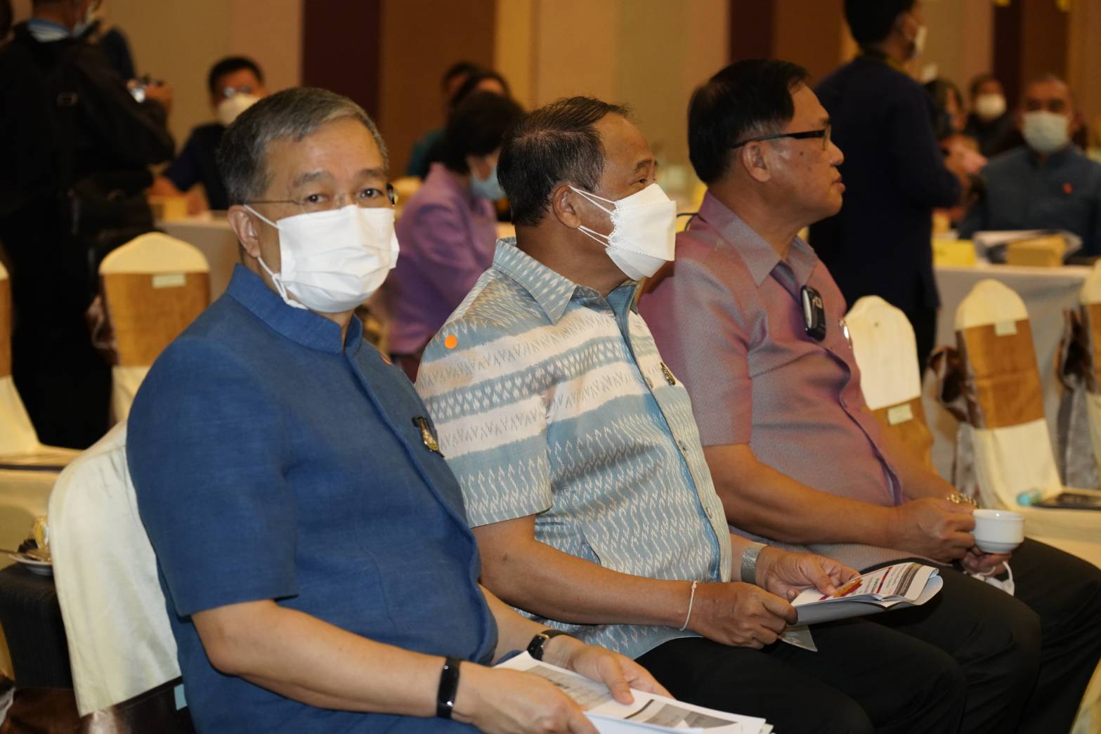 จังหวัดขอนแก่น : รัฐมนตรีว่าการกระทรวงมหาดไทย มอบนโยบายขับเคลื่อน ศจพ.ระดับพื้นที่ในการประชุมเชิงปฏิบัติการเพื่อซักซ้อมแนวทางการขับเคลื่อนศูนย์อำนวยการขจัดความยากจนและพัฒนาคนทุกช่วงวัยอย่างยั่งยืนตามหลักปรัชญาของเศรษฐกิจพอเพียงในระดับพื้นที่ ปีงบประมาณ พ.ศ. 2565  ภาคตะวันออกเฉียงเหนือ