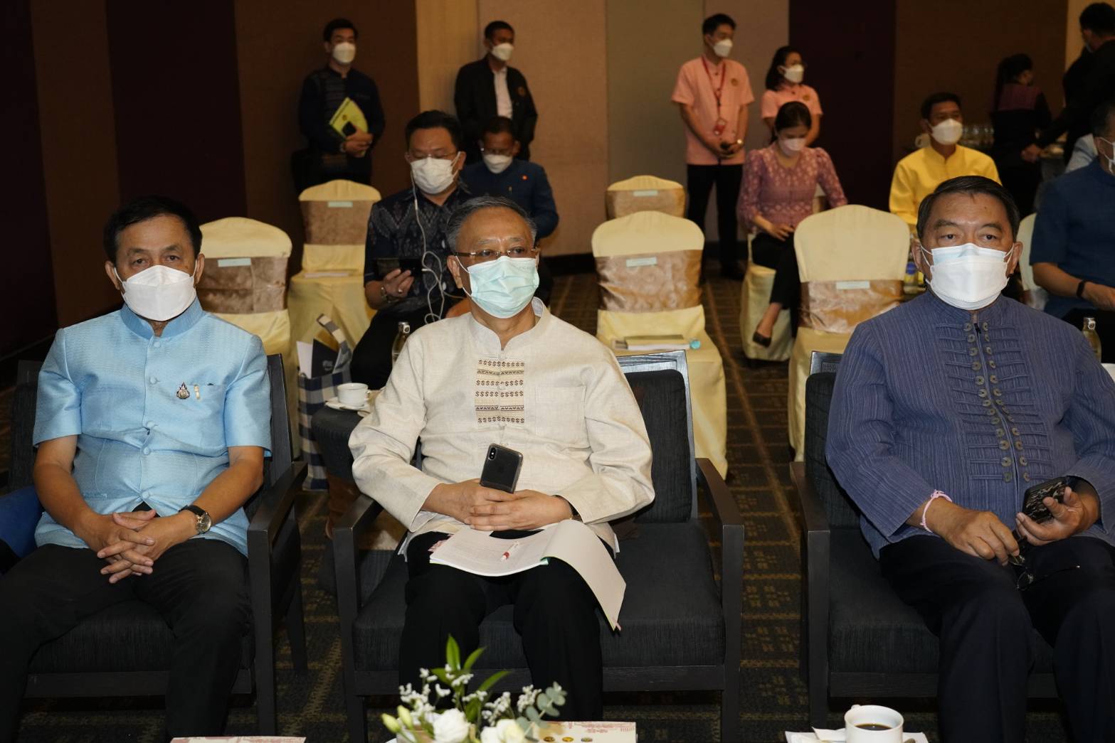 จังหวัดขอนแก่น : รัฐมนตรีว่าการกระทรวงมหาดไทย มอบนโยบายขับเคลื่อน ศจพ.ระดับพื้นที่ในการประชุมเชิงปฏิบัติการเพื่อซักซ้อมแนวทางการขับเคลื่อนศูนย์อำนวยการขจัดความยากจนและพัฒนาคนทุกช่วงวัยอย่างยั่งยืนตามหลักปรัชญาของเศรษฐกิจพอเพียงในระดับพื้นที่ ปีงบประมาณ พ.ศ. 2565  ภาคตะวันออกเฉียงเหนือ