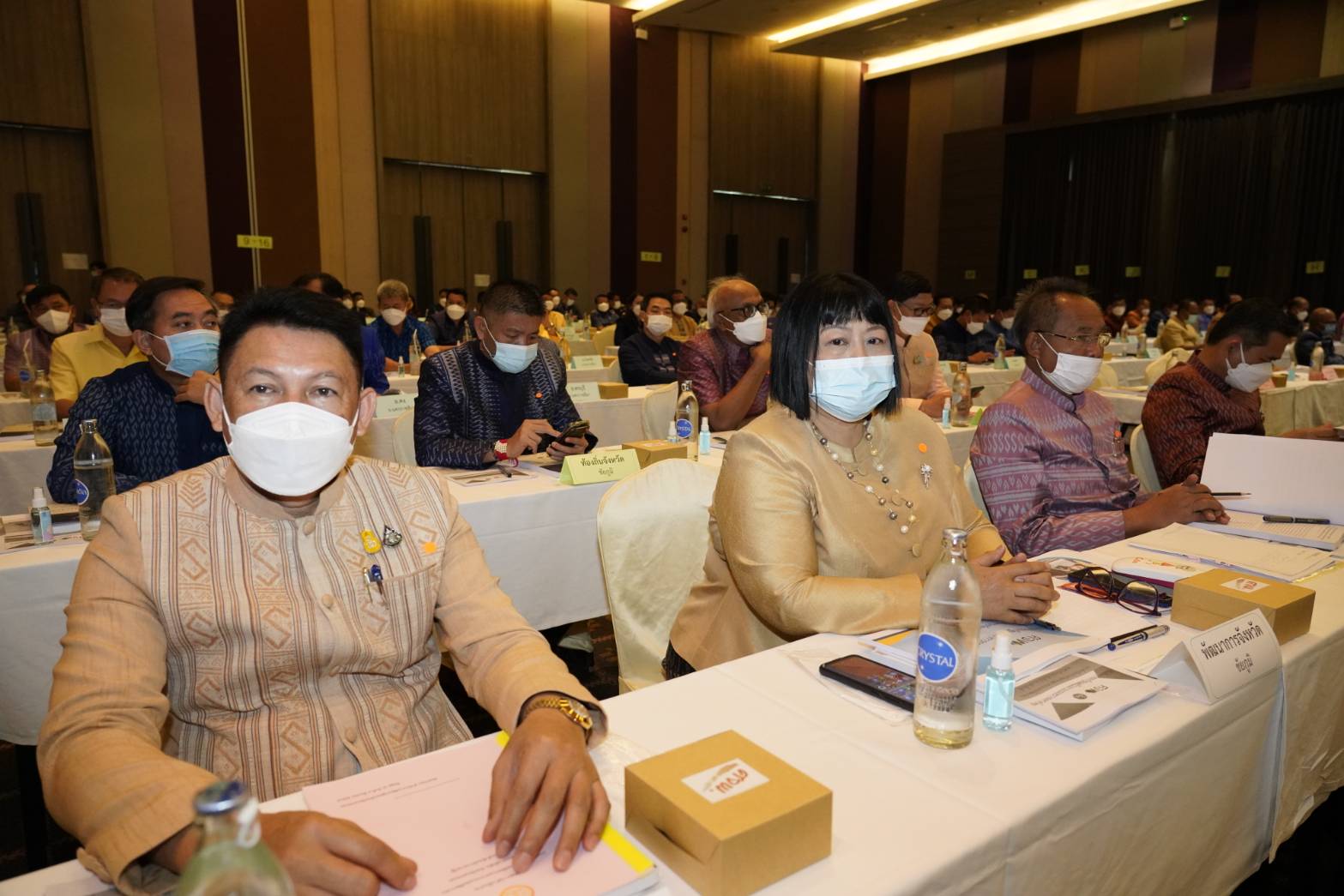 จังหวัดขอนแก่น : รัฐมนตรีว่าการกระทรวงมหาดไทย มอบนโยบายขับเคลื่อน ศจพ.ระดับพื้นที่ในการประชุมเชิงปฏิบัติการเพื่อซักซ้อมแนวทางการขับเคลื่อนศูนย์อำนวยการขจัดความยากจนและพัฒนาคนทุกช่วงวัยอย่างยั่งยืนตามหลักปรัชญาของเศรษฐกิจพอเพียงในระดับพื้นที่ ปีงบประมาณ พ.ศ. 2565  ภาคตะวันออกเฉียงเหนือ