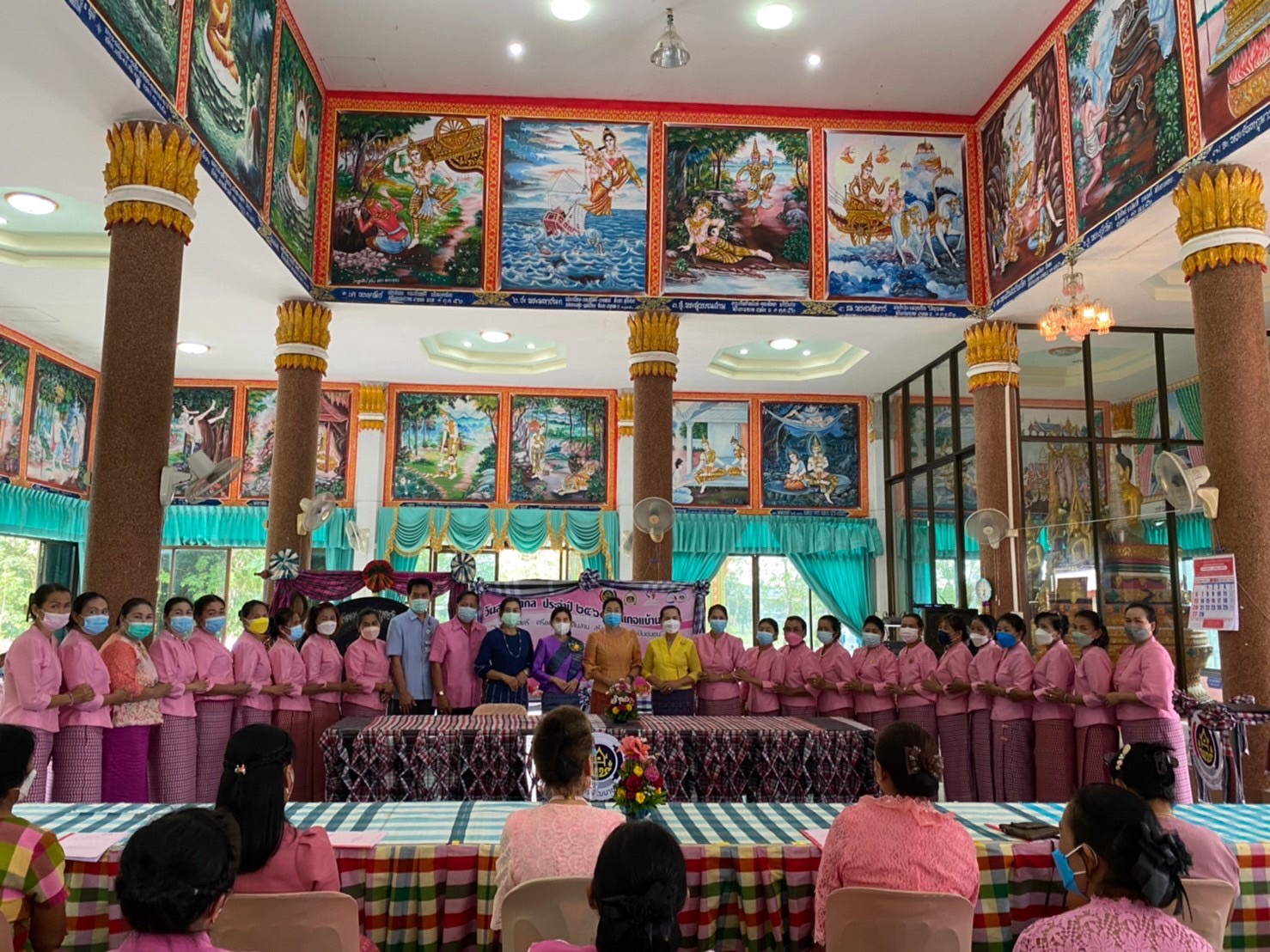 พช.ขอนแก่น ร่วมโครงการ “รวมพลังสตรี ศรีขอนแก่น สืบสาน สร้างสรรค์ แบ่งปันชุมชน อ.บ้านฝาง ปี 2565” โครงการขอรับการสนับสนุนประเภทเงินอุดหนุน ให้กับคณะกรรการพัฒนาสตรีตำบลป่าหวายนั่ง (กพสต.) อำเภอบ้านฝาง จังหวัดขอนแก่น