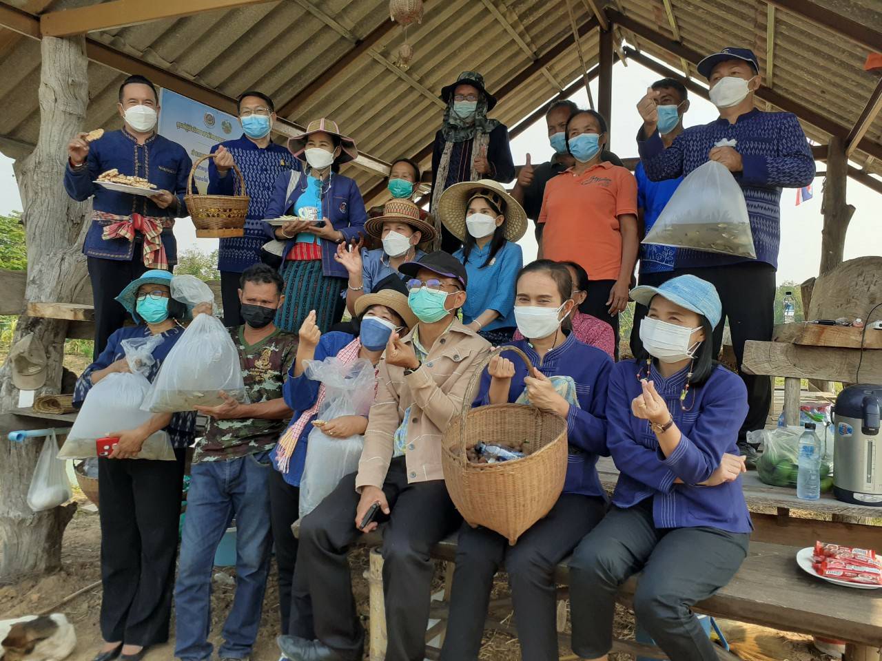 พช.ขอนแก่น : นายวสันต์ ชิงชนะ ผู้ตรวจราชการกรมการพัฒนาชุมชน เขตตรวจราชการที่ 12 ลงพื้นที่ติดตามผลการขับเคลื่อนงานการขจัดความยากจนและพัฒนาคนทุกช่วงวัยอย่างยั่งยืน ตามหลักปรัชญาของเศรษฐกิจพอเพียง และการขับเคลื่อนงานตามภารกิจสำคัญของกรมการพัฒนาชุมชน ปี 2565 จังหวัดขอนแก่น